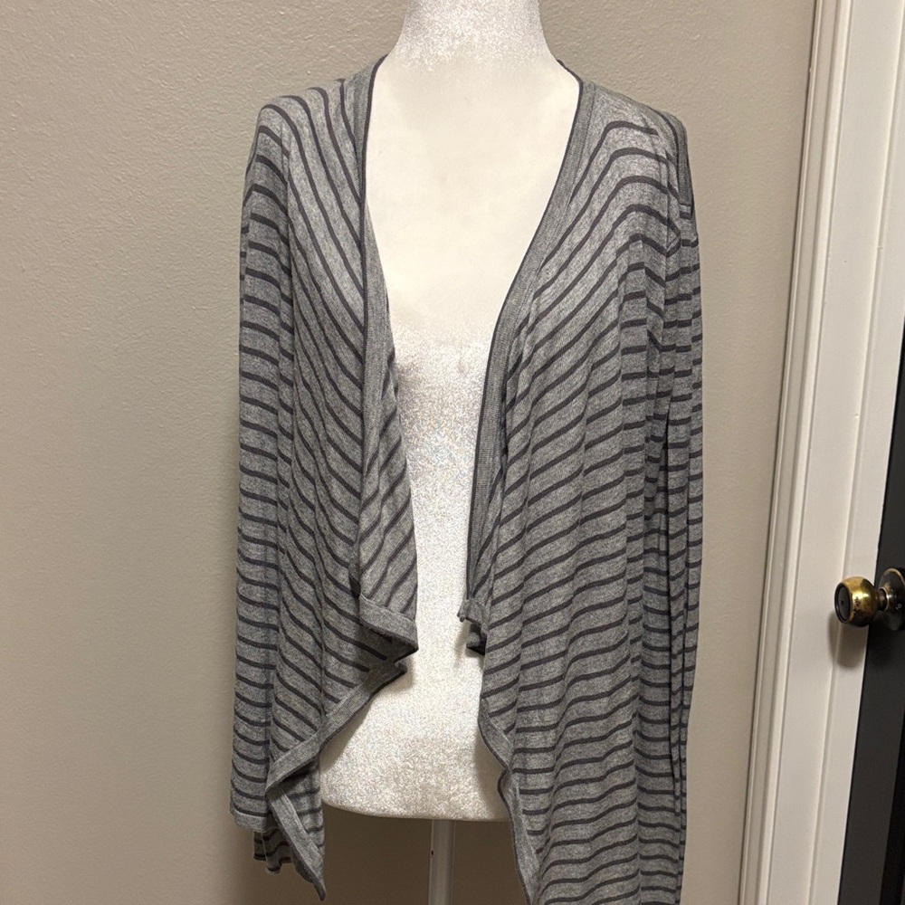 Anne Taylor LOFT Striped Gray Women's Cardigan